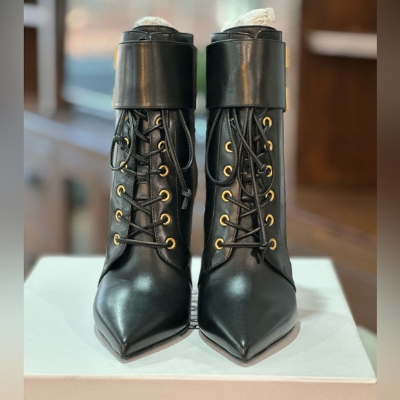 NIB Balmain Uria Leather Ankle Lace Zipper Buckle Boots Black Gold Heel 38 - Picture 3 of 16